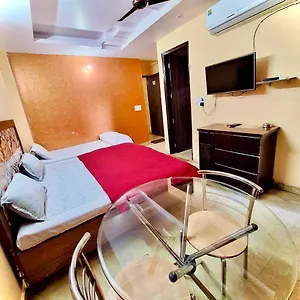 Sss Group Hotel, Dwarka, Hotel